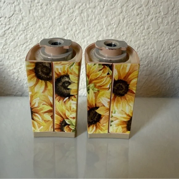 Pashion Footwear v1.0 Custom Sunflower Cluster 4 Inch Block Heels - Picture 3 of 11